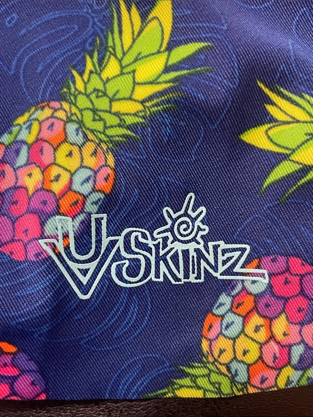 Uv Skinz Girls Navy Pineapple 2 pc swimsuit like new no tags Sz.5